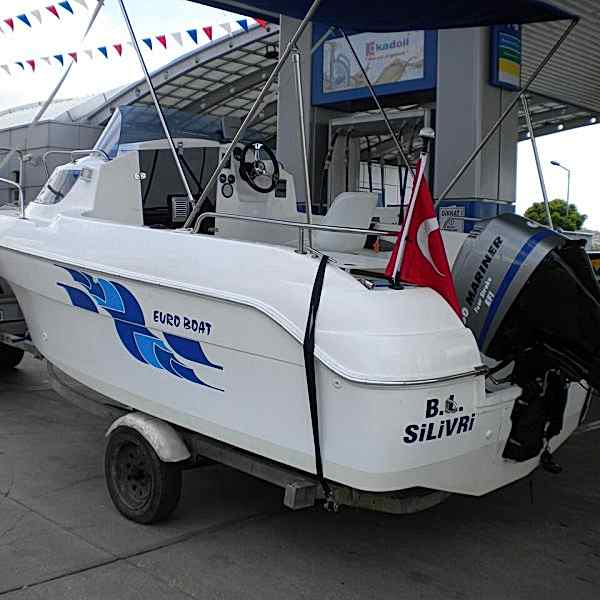 520CC Cabin Cruiser | Euro Boat