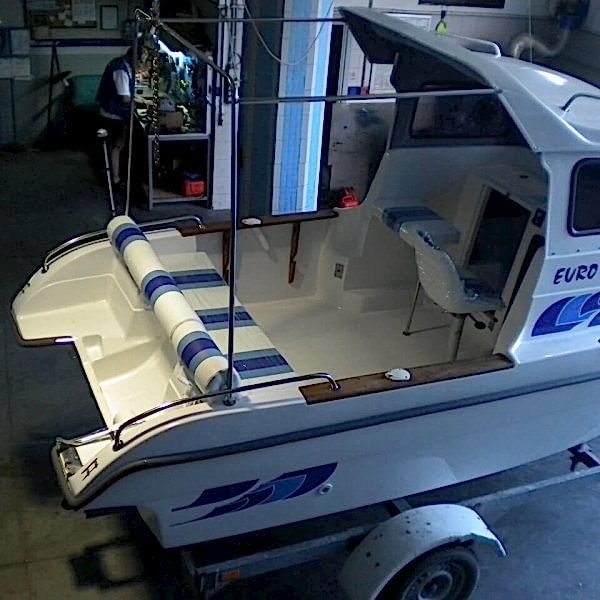 600FM Fisherman Kamaralı Tekne