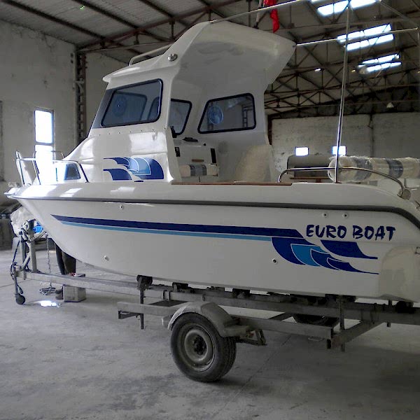 600FM Fisherman Kamaralı Tekne