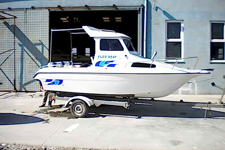 600FM Fisherman Kamaralı Tekne
