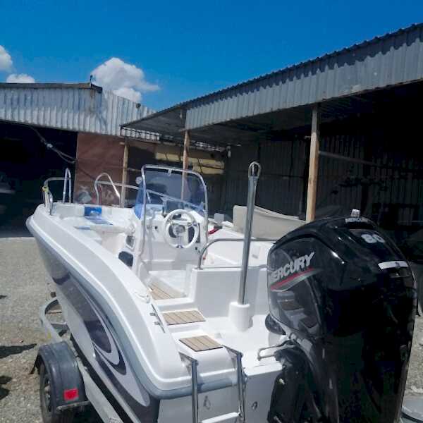 475G Center Console