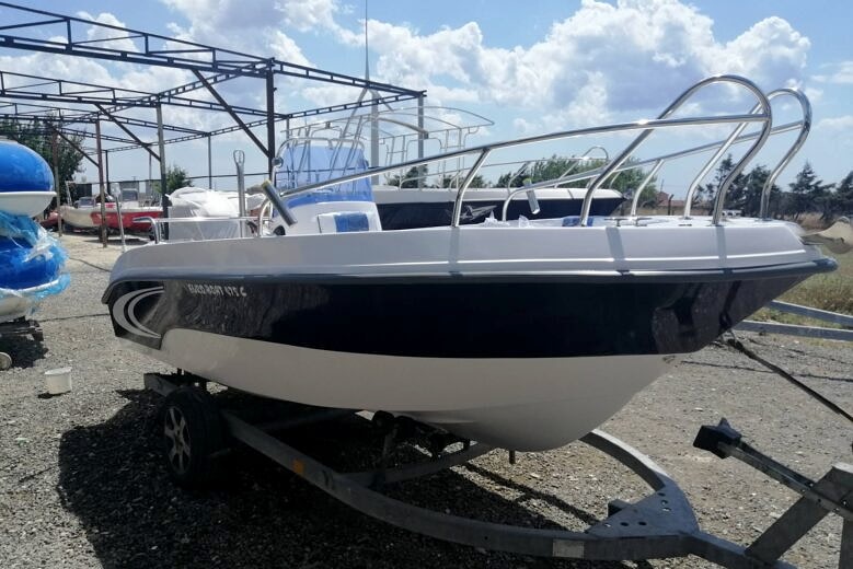 475G Center Console