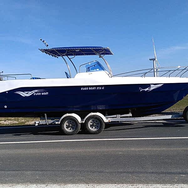 Euro Boat 850C Center Console 02